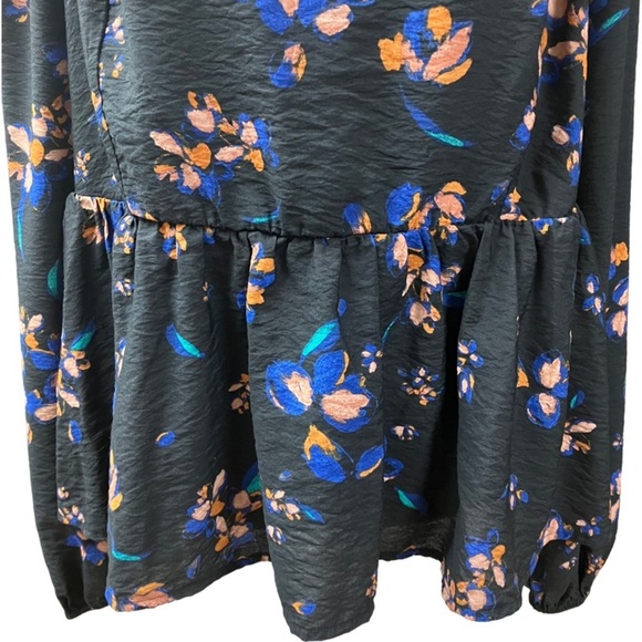 AVA & VIV Floral Peplum Blouse Women’s SZ 1X Black Long Sleeves Smock Tie - Picture 3 of 11